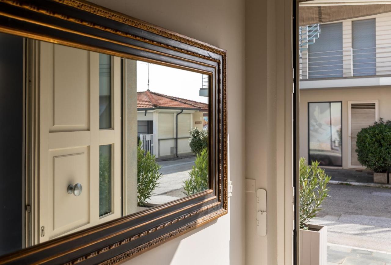 Viareggio Suite - Beach Apartment Zewnętrze zdjęcie